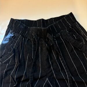 Sienna Sky Stretchy Pants Size M